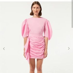 Rhode Pia Dress in Prism Pink!